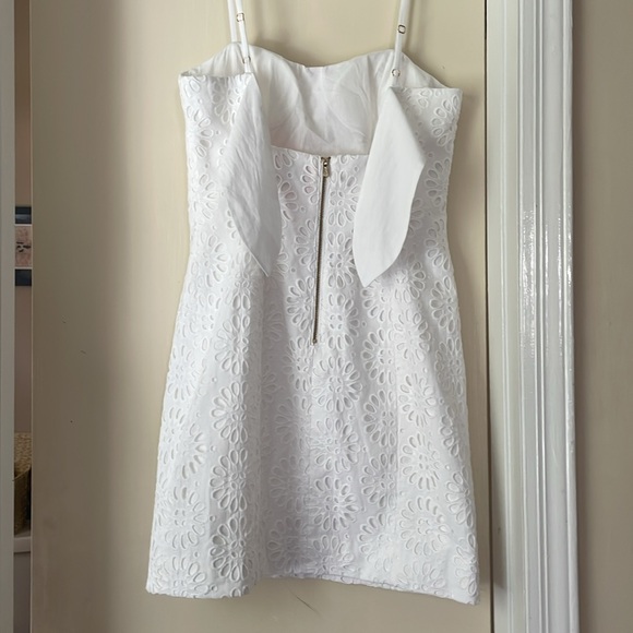 LILLY PULITZER White Crochet Mini Dress - Size 0 - Beautiful Condition! - Picture 3 of 7